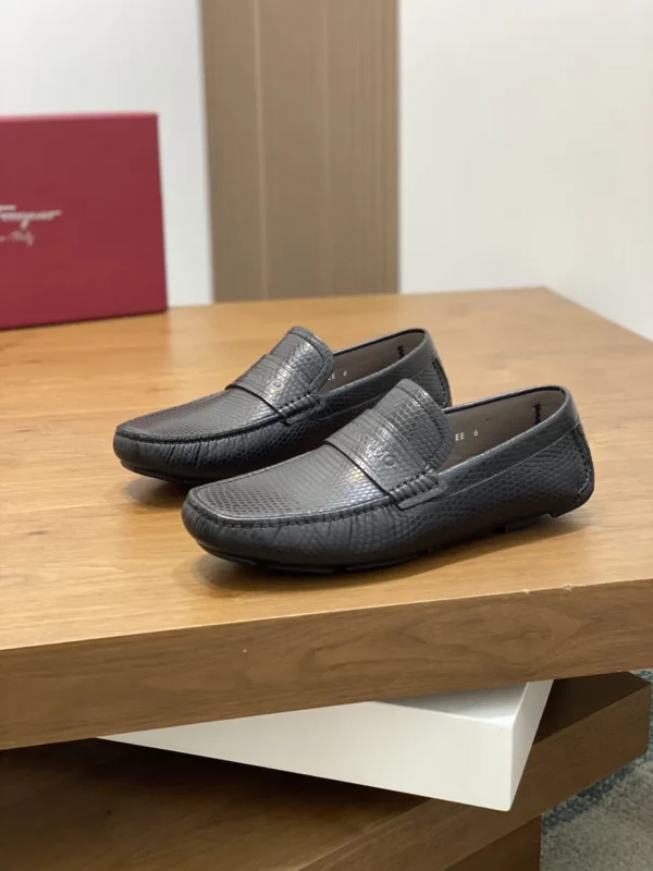 Ferragamo shoes - rep shoes