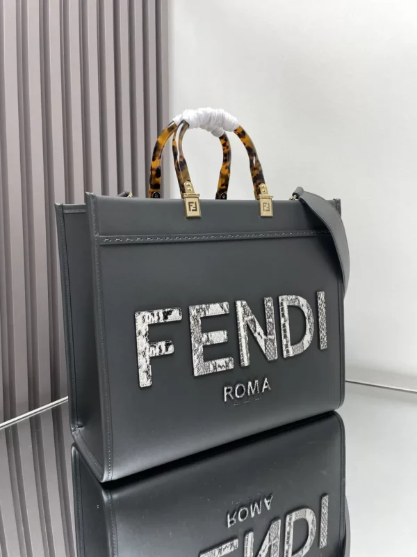 Fendi bag - rep bags