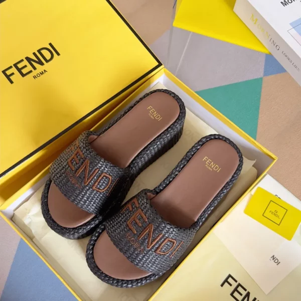 Fendi shoes - Replica shoes