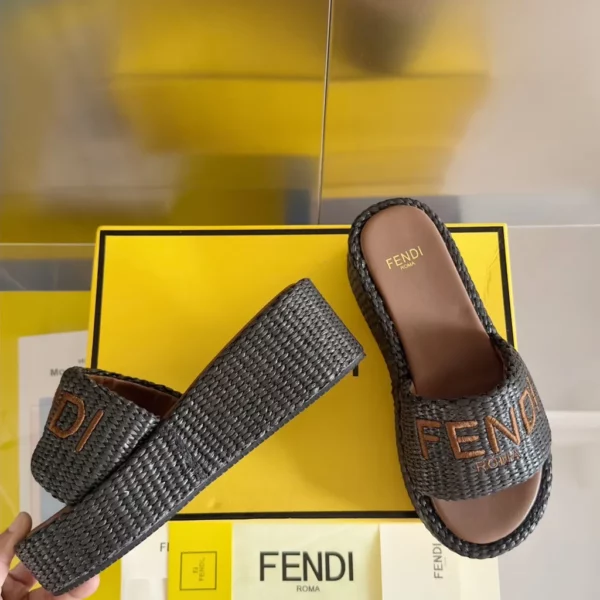 Fendi shoes - Replica shoes