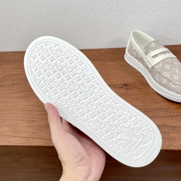 Louis Vuitton shoes - rep shoes