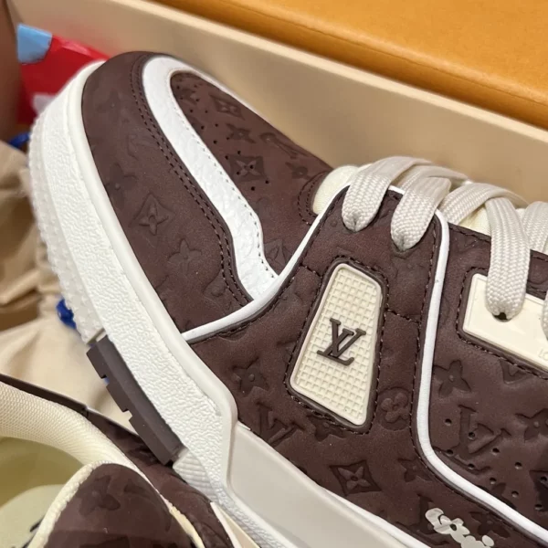 Louis Vuitton shoes - rep shoes