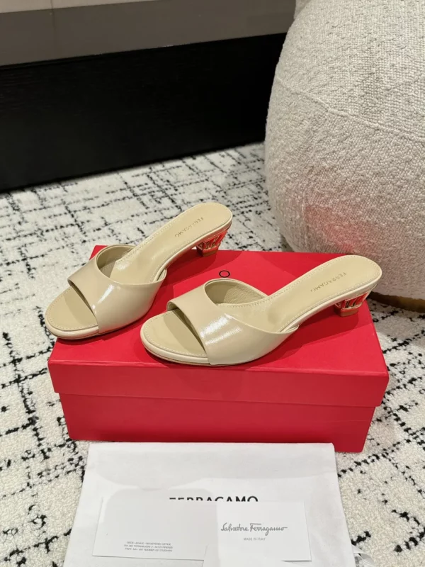 Ferragamo shoes - rep shoes