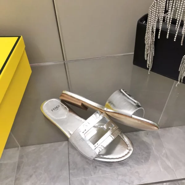 Fendi shoes - Replica shoes