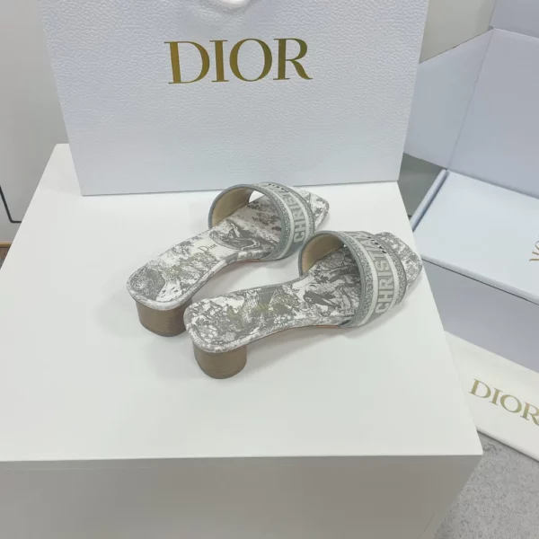 Dior shoes - Replica shoes