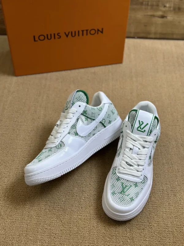 Louis Vuitton shoes - rep shoes