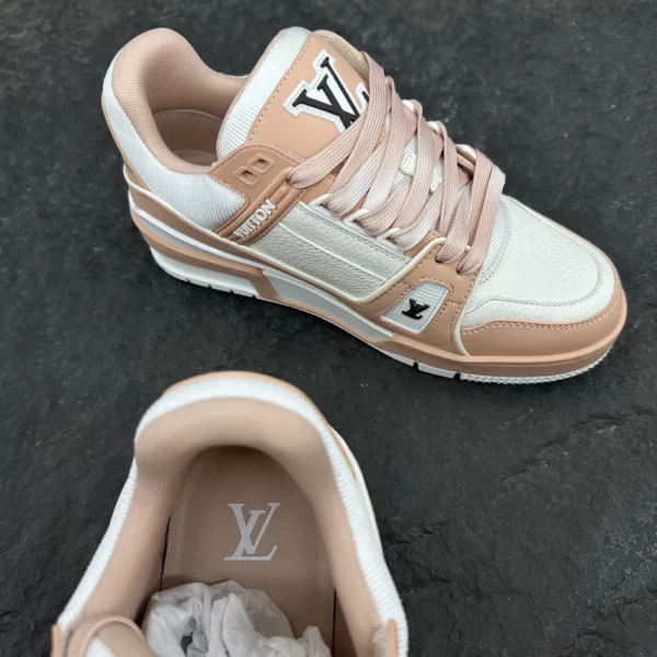 Louis Vuitton shoes - rep shoes