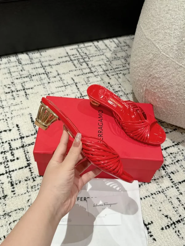 Ferragamo shoes - Replica shoes