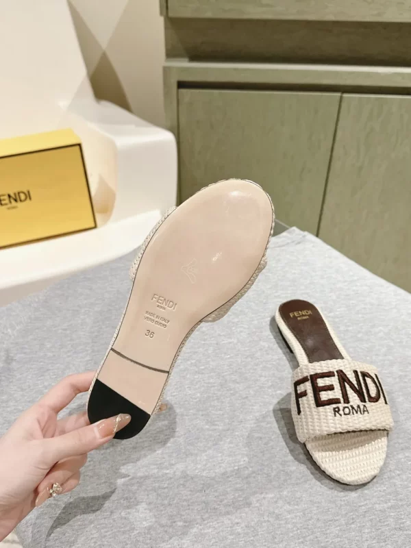 Fendi shoes - Replica shoes