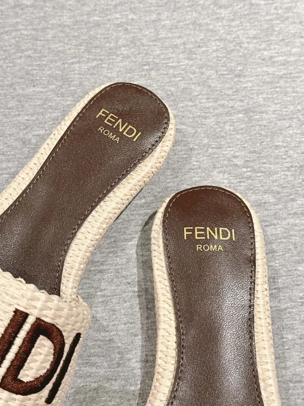 Fendi shoes - Replica shoes