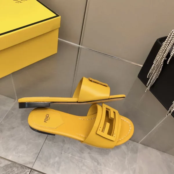 Fendi shoes - Replica shoes