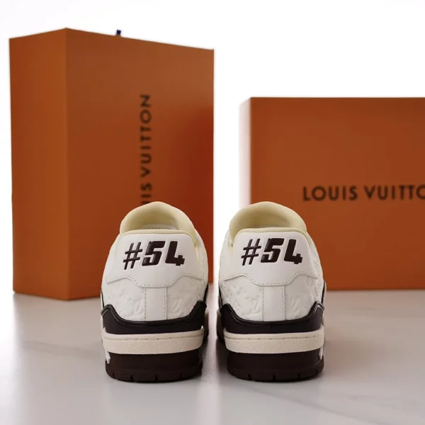 Louis Vuitton shoes - rep shoes