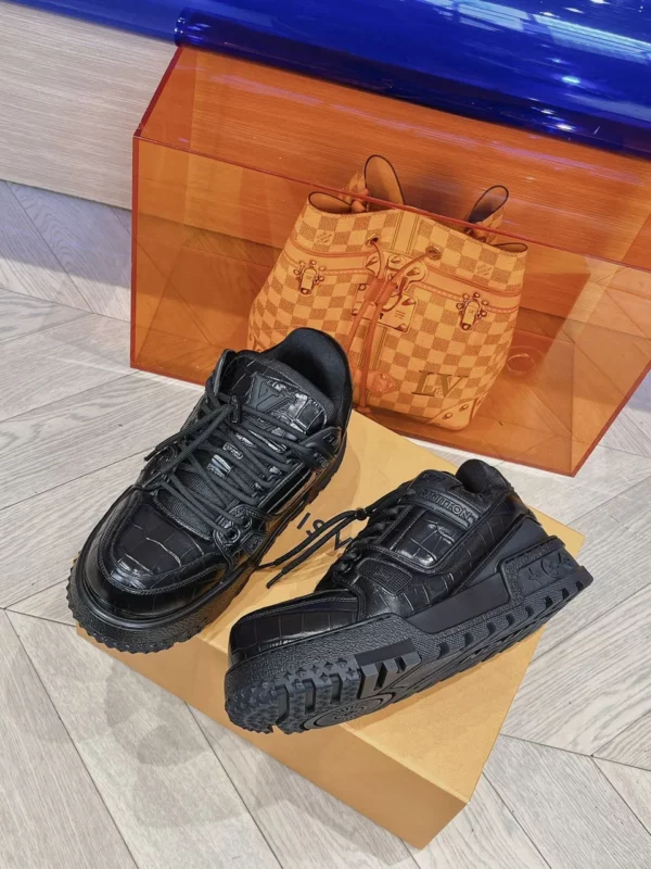 Louis Vuitton shoes - rep shoes