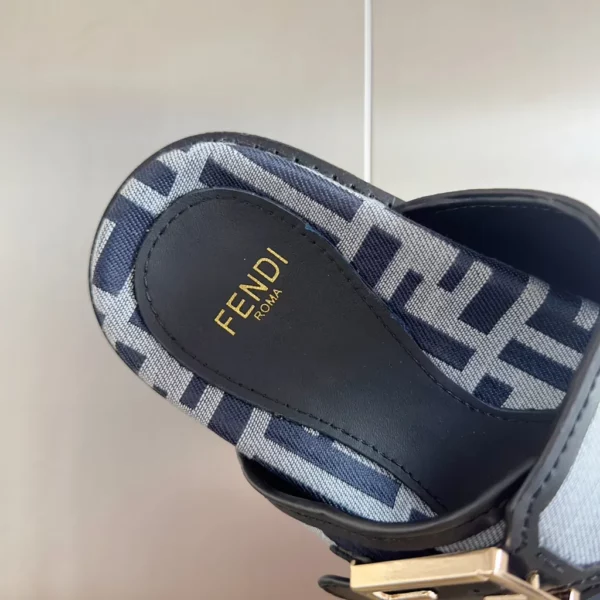 Fendi shoes - Replica shoes