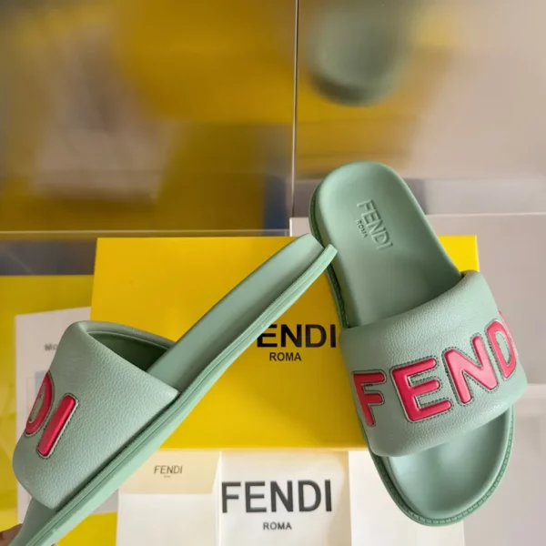 Fendi shoes - Replica shoes