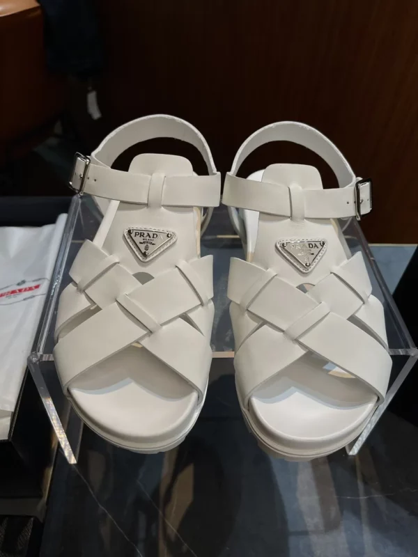 Prada shoes - Replica shoes