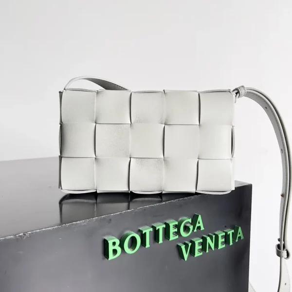 Bottega Veneta bag - replica bags