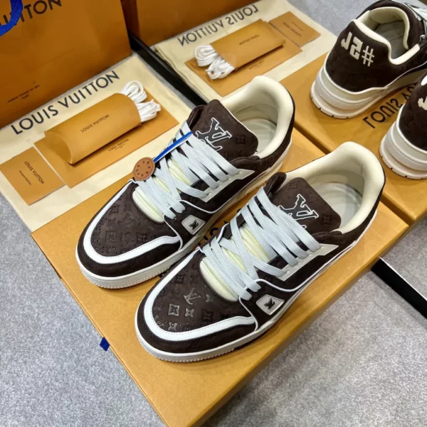 Louis Vuitton shoes - rep shoes