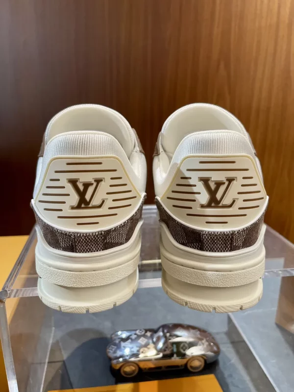 Louis Vuitton shoes - rep shoes