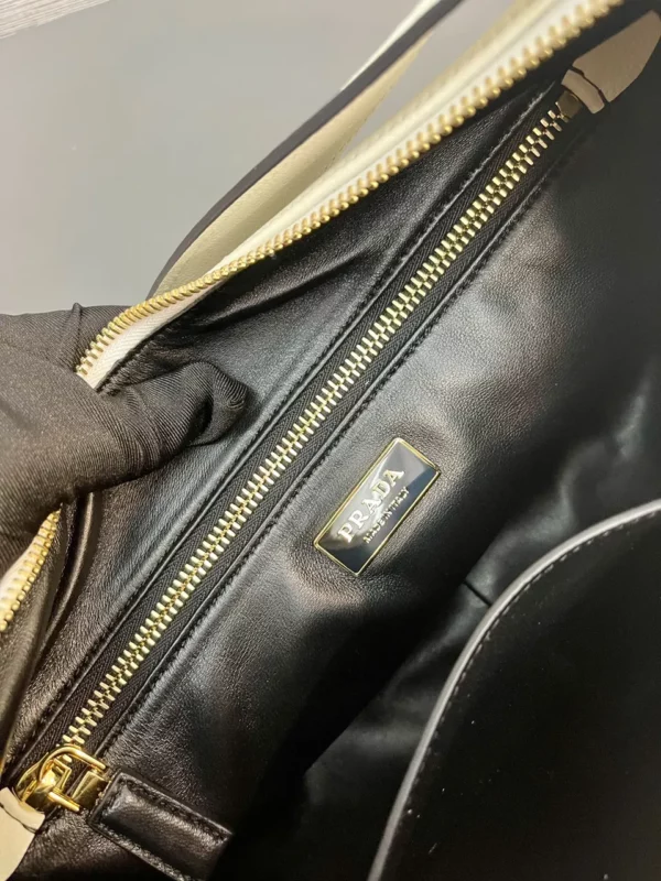 Prada bag - replica bags