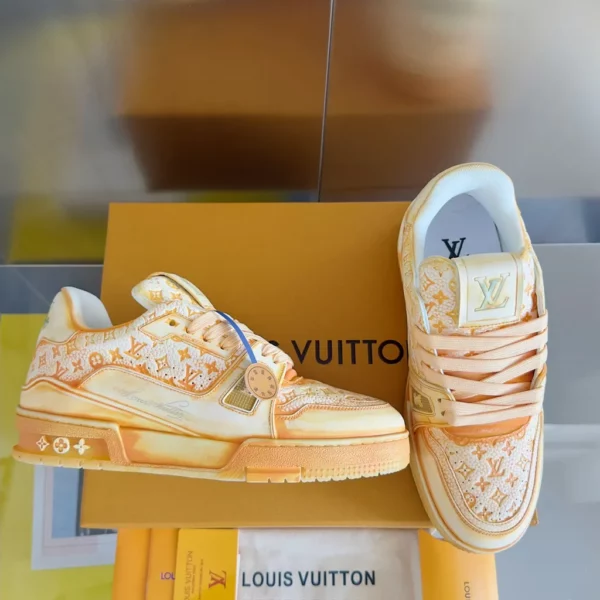 Louis Vuitton shoes - rep shoes