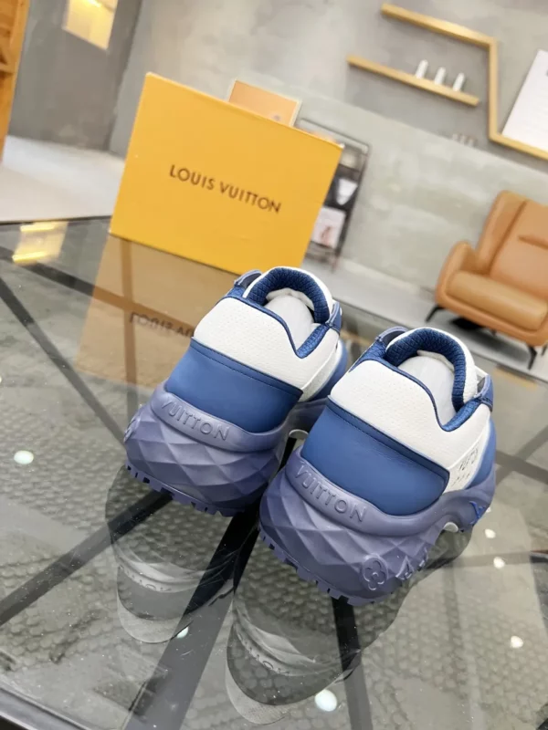 Louis Vuitton shoes - rep shoes