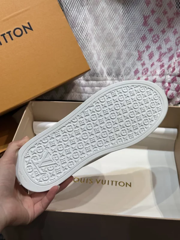 Louis Vuitton shoes - rep shoes