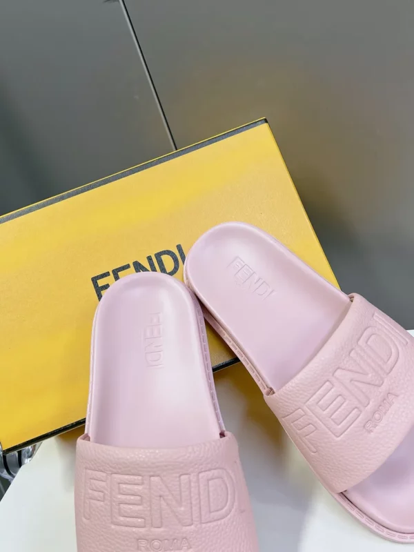 Fendi shoes - Replica shoes