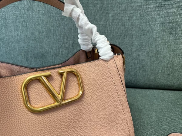 Valentino bag - replica bags