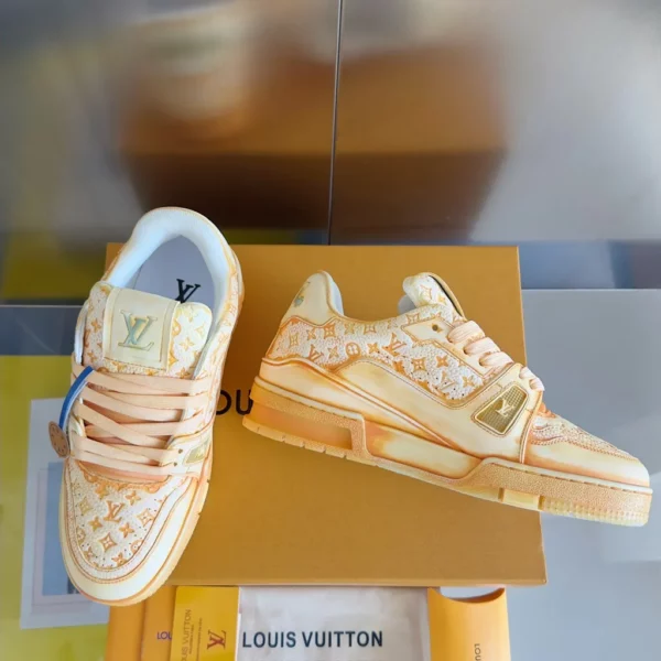 Louis Vuitton shoes - rep shoes