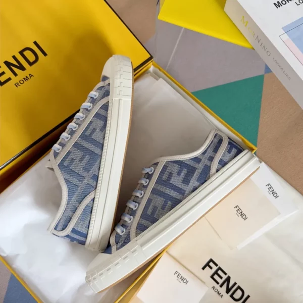 Fendi shoes - Replica shoes