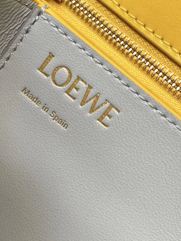 Loewe bag - replica bags