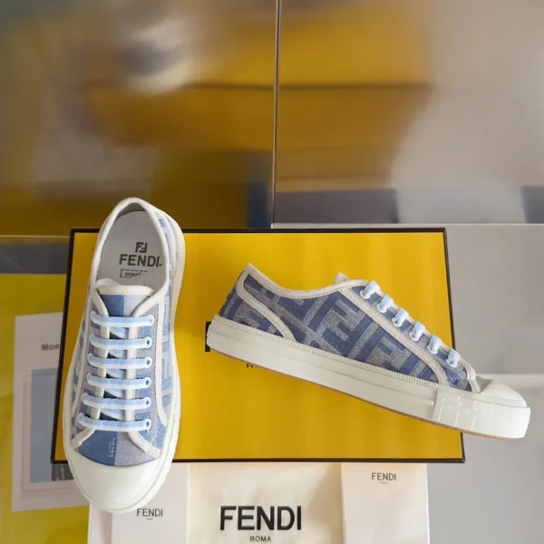 Fendi shoes - Replica shoes