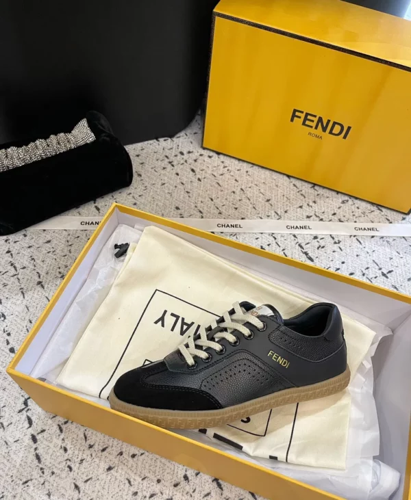 Fendi shoes - Replica shoes