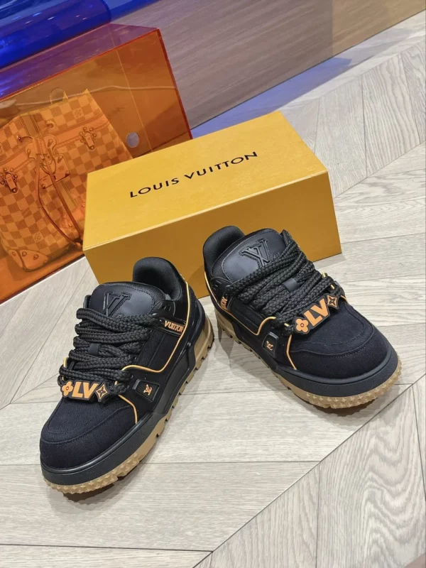 Louis Vuitton shoes - rep shoes