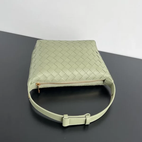 Bottega Veneta bag - replica bags