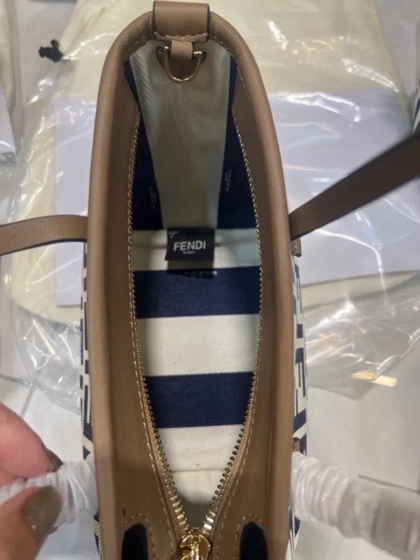 Fendi bag - rep bags