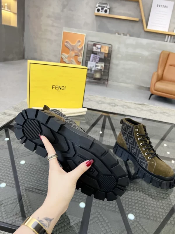 Fendi shoes - Replica shoes