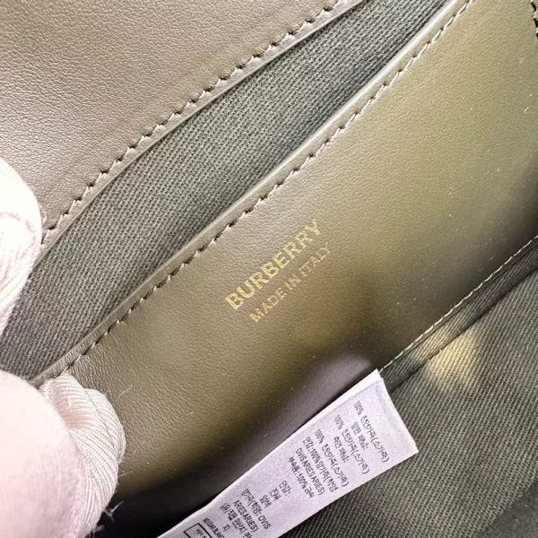 Burberry bag - replica bags