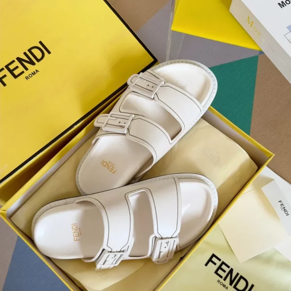 Fendi shoes - Replica shoes