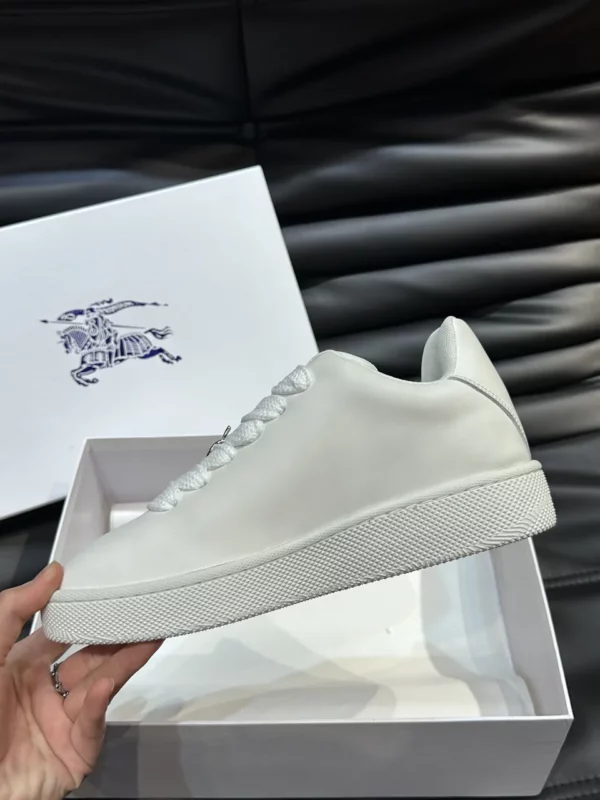 Burberry shoes - rep shoes