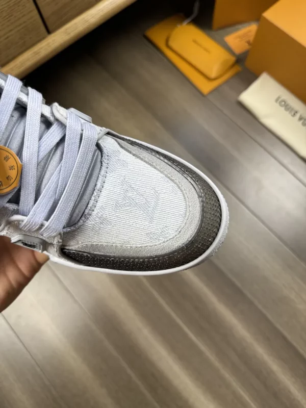 Louis Vuitton shoes - rep shoes