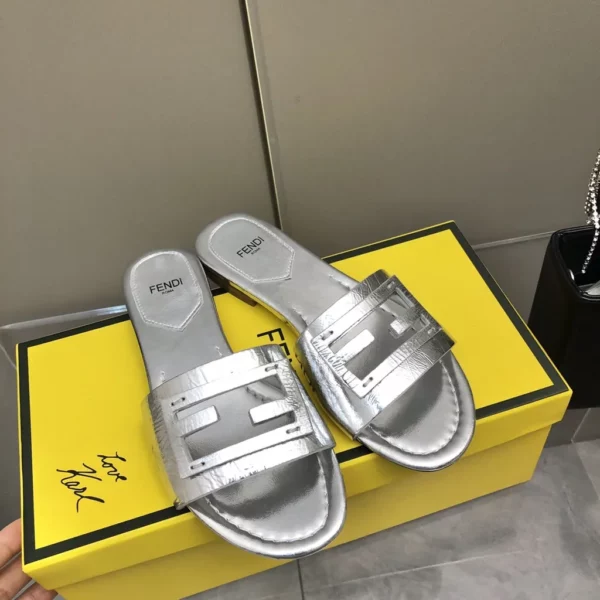 Fendi shoes - Replica shoes