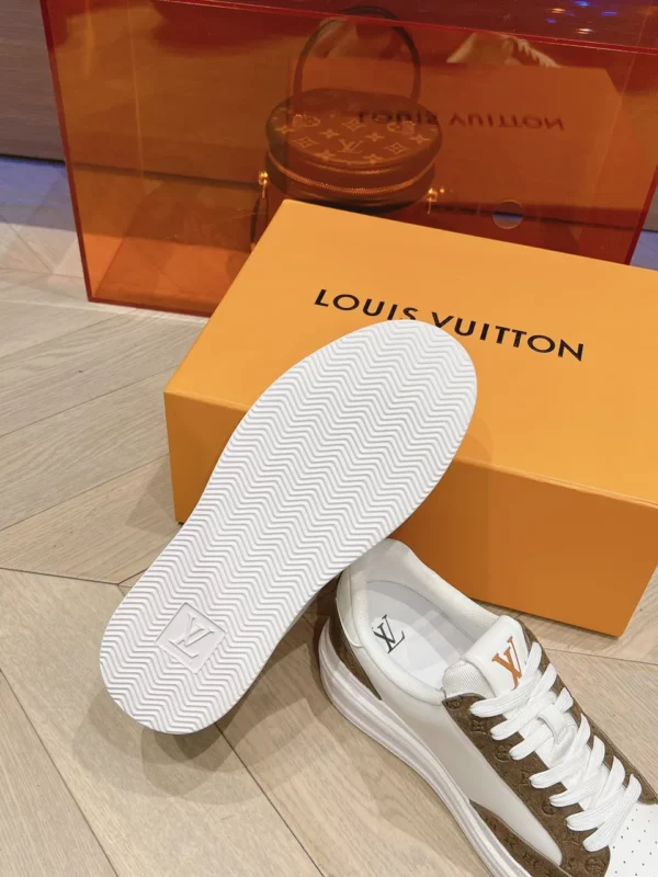 Louis Vuitton shoes - rep shoes