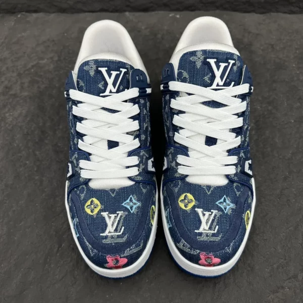 Louis Vuitton shoes - rep shoes