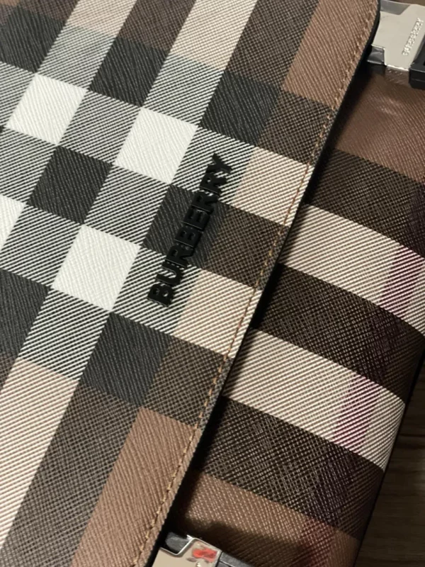 Burberry bag - replica bags