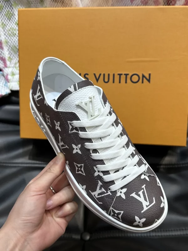 Louis Vuitton shoes - rep shoes