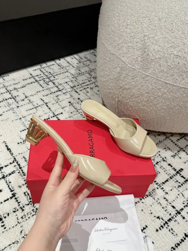 Ferragamo shoes - rep shoes