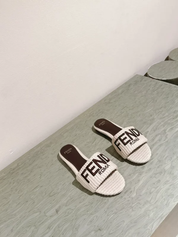 Fendi shoes - Replica shoes