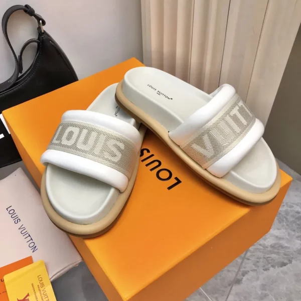 Louis Vuitton shoes - rep shoes